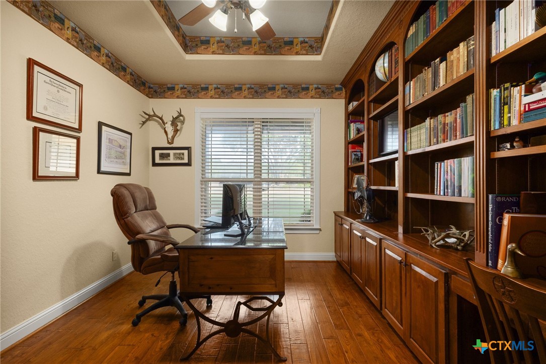 main property photo 15