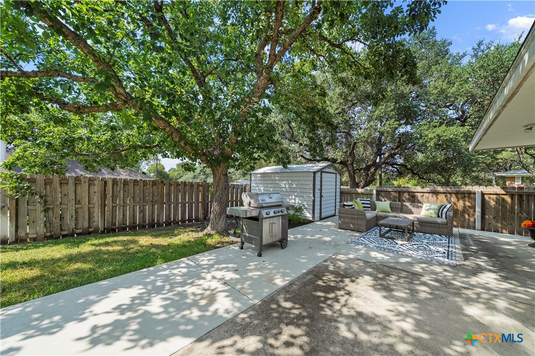 main property photo 37