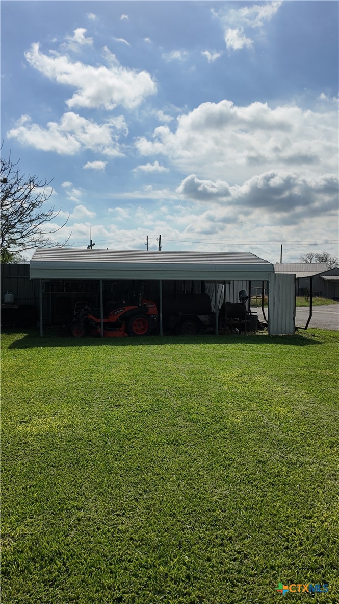 main property photo 4