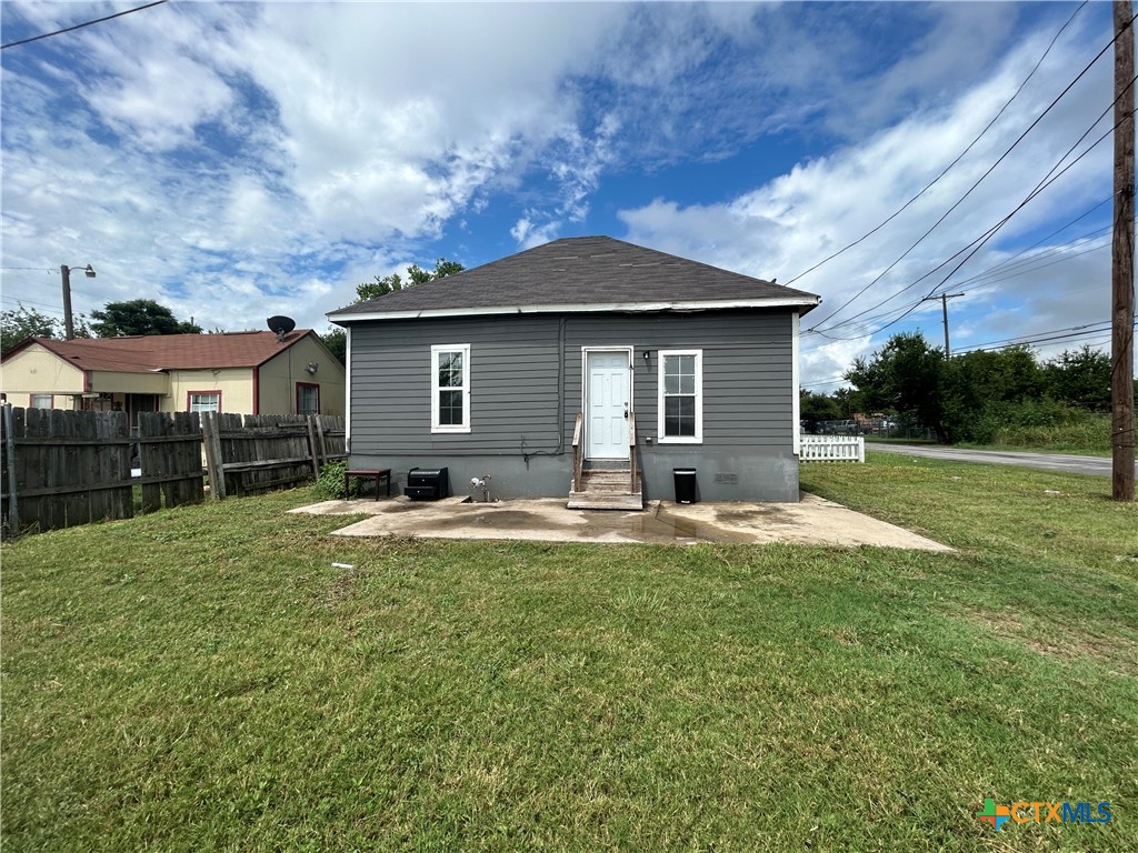 main property photo 3
