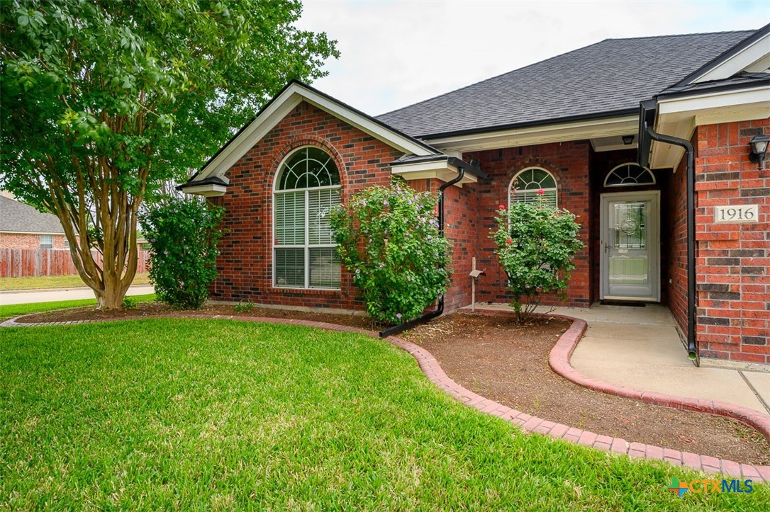 main property photo 15