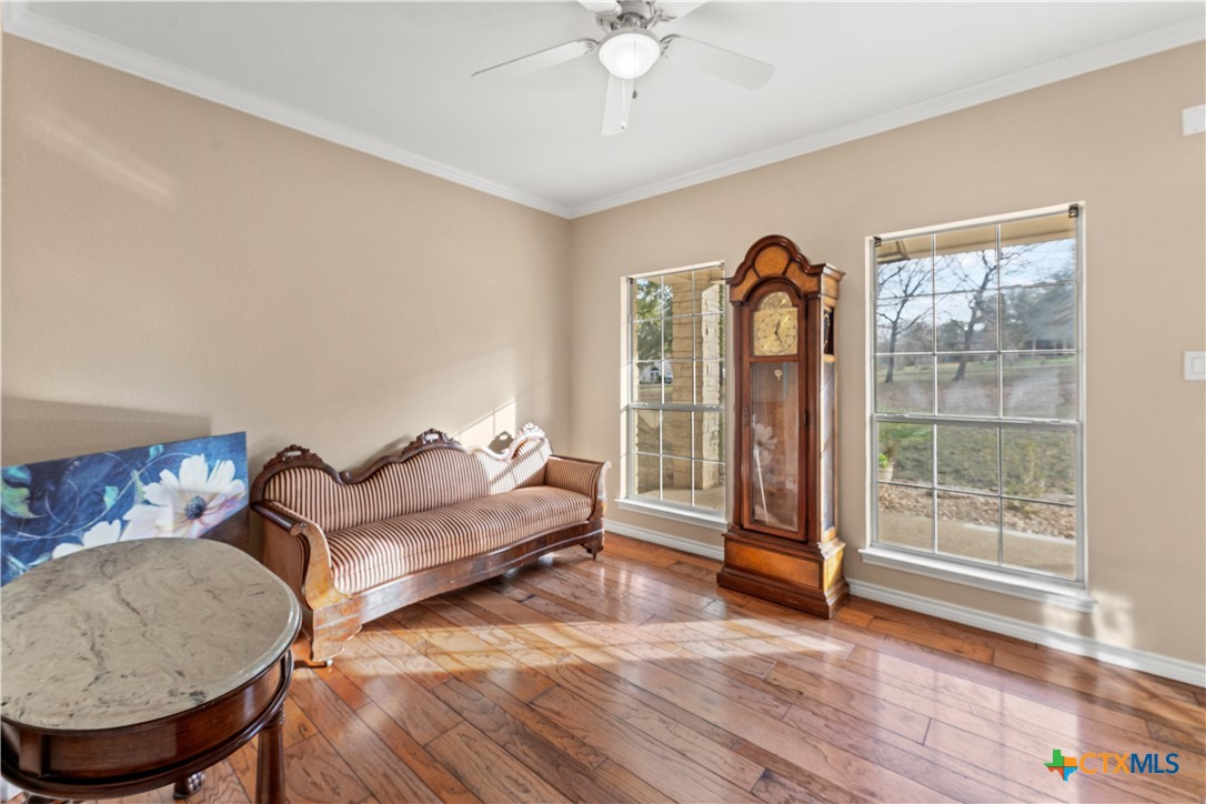 main property photo 18
