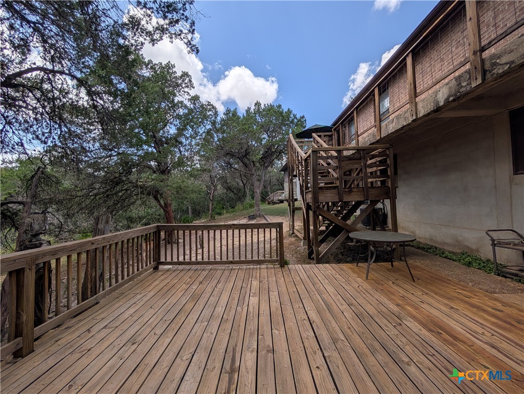 main property photo 31