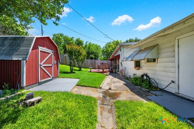 main property photo 39
