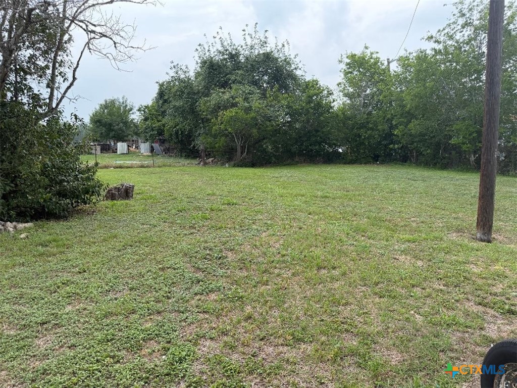 main property photo 11