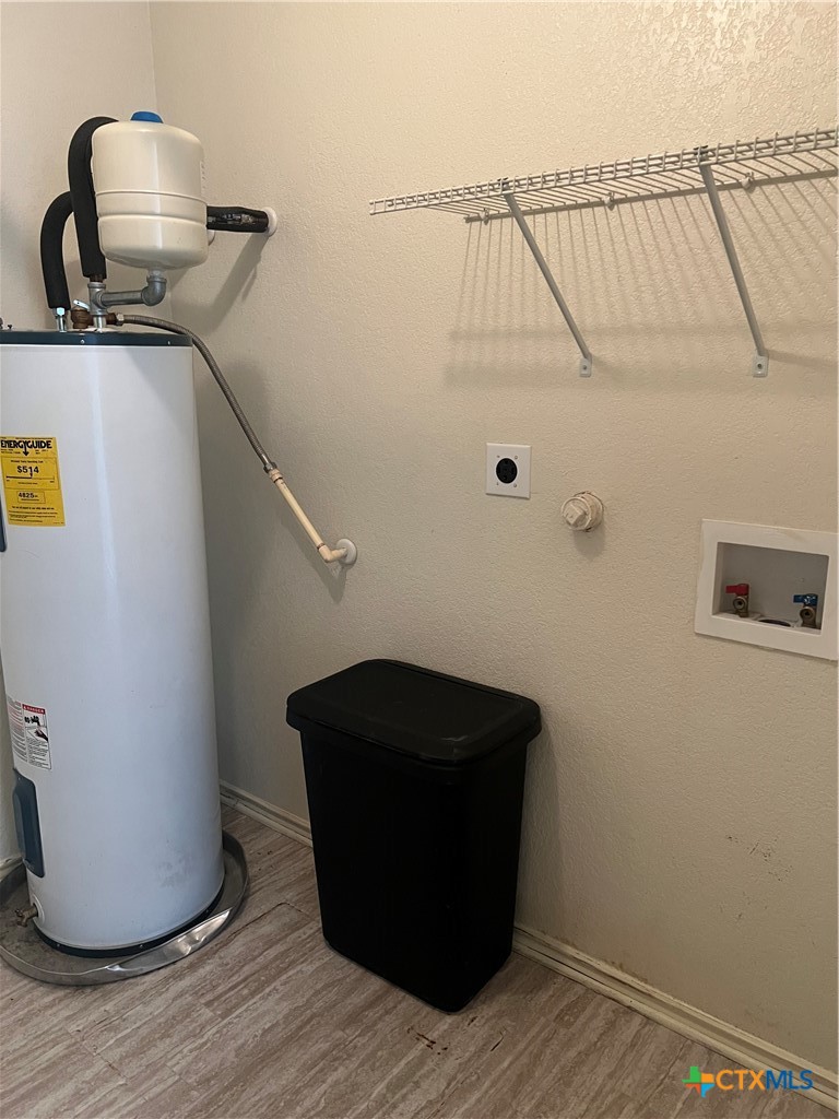 main property photo 13