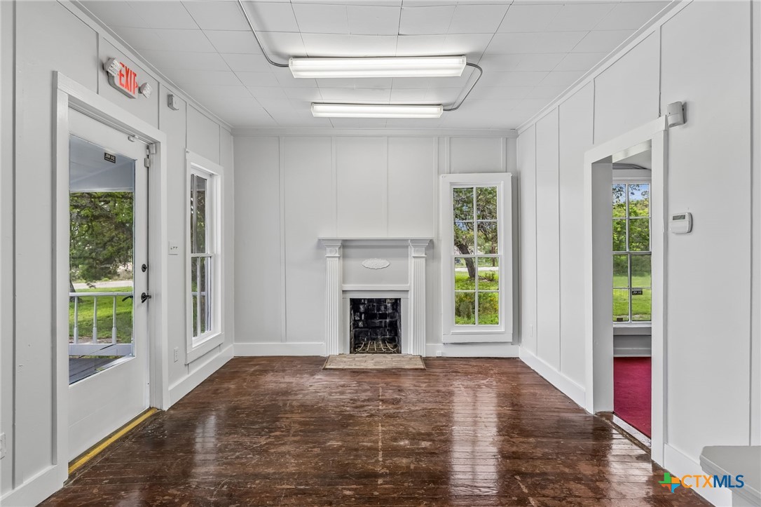 main property photo 7