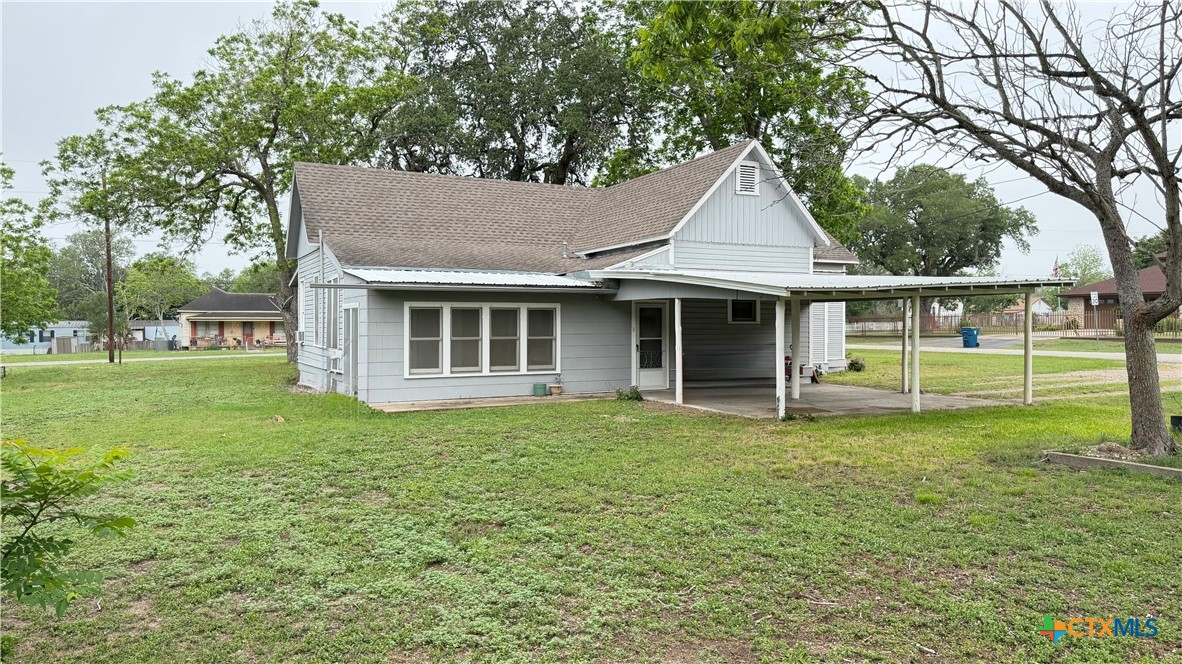 main property photo 9