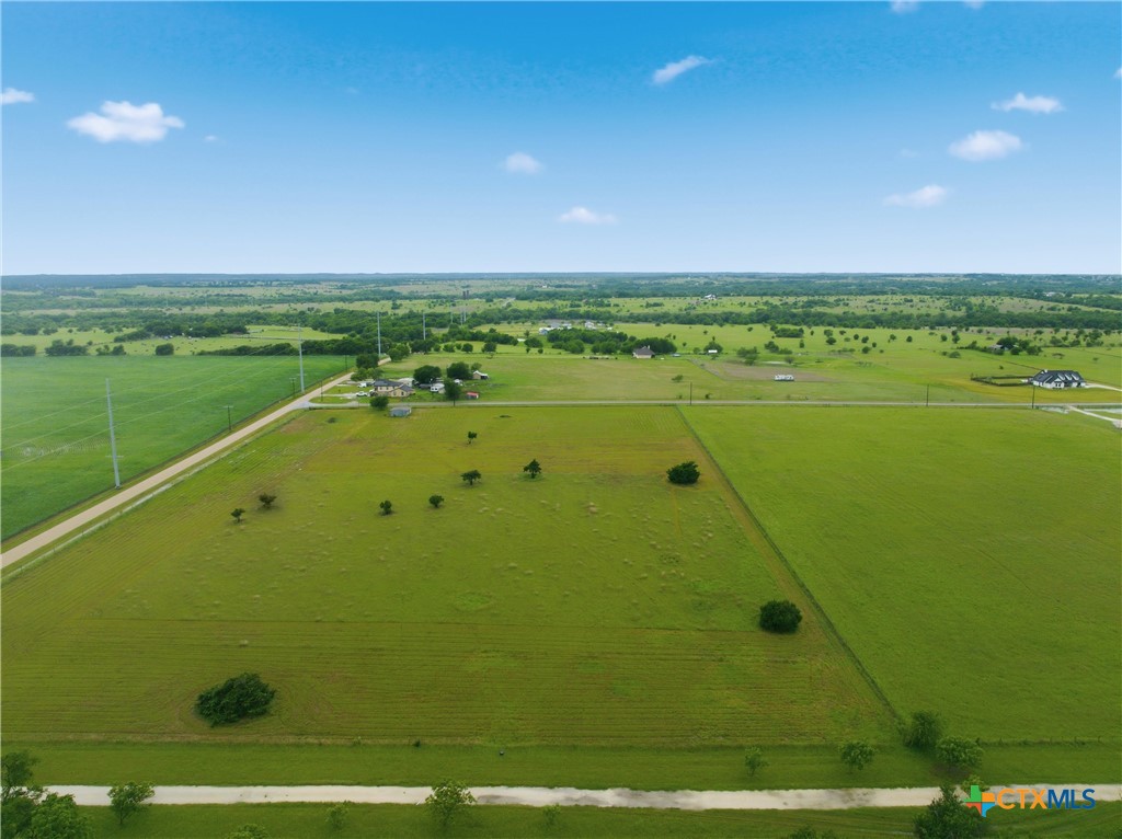 main property photo 10