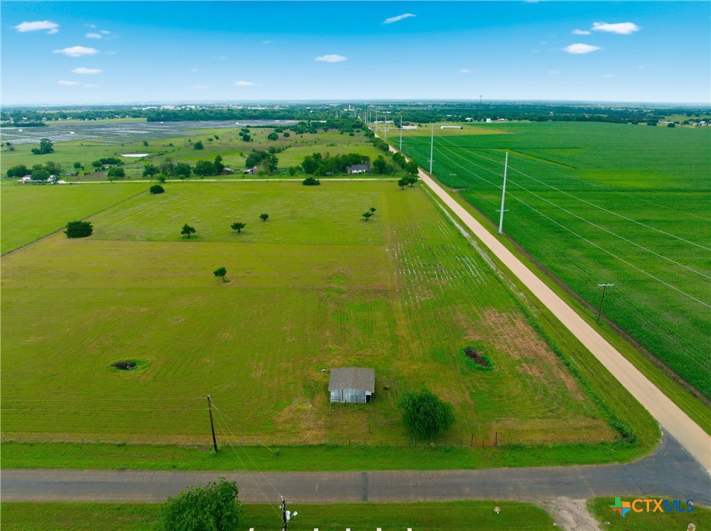 main property photo 6