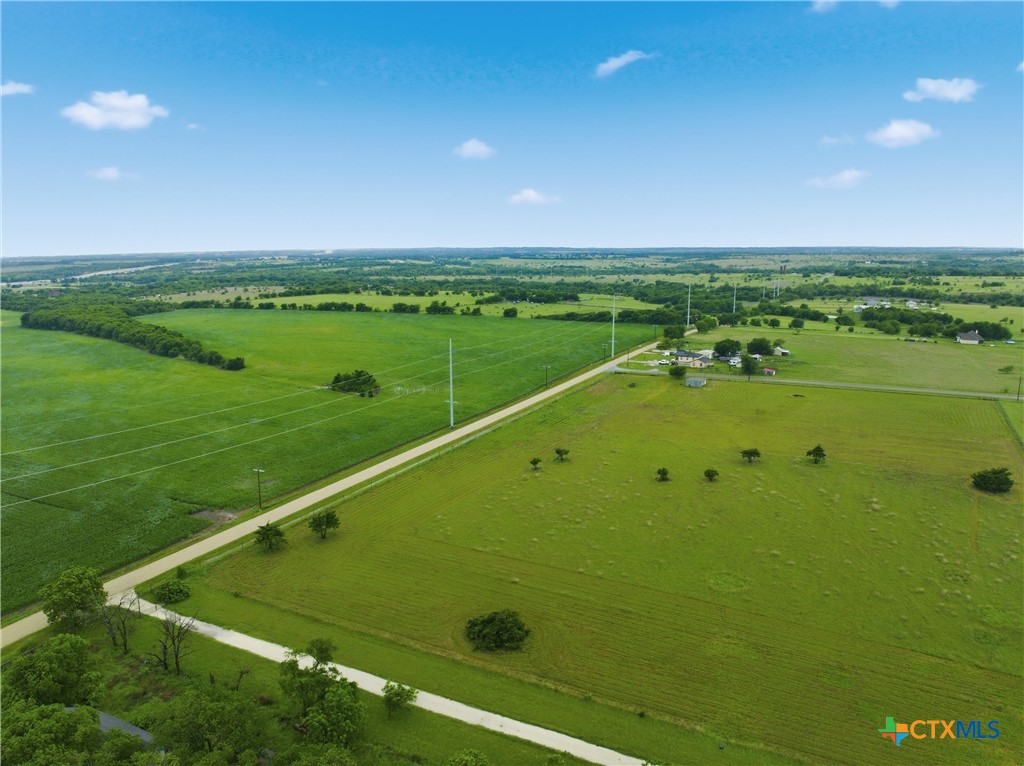 main property photo 9