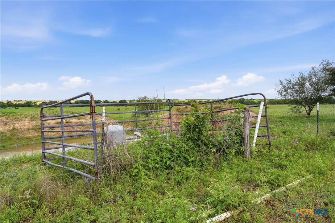 main property photo 34