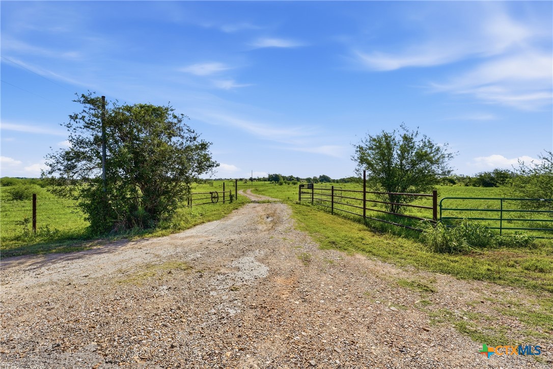 main property photo 41