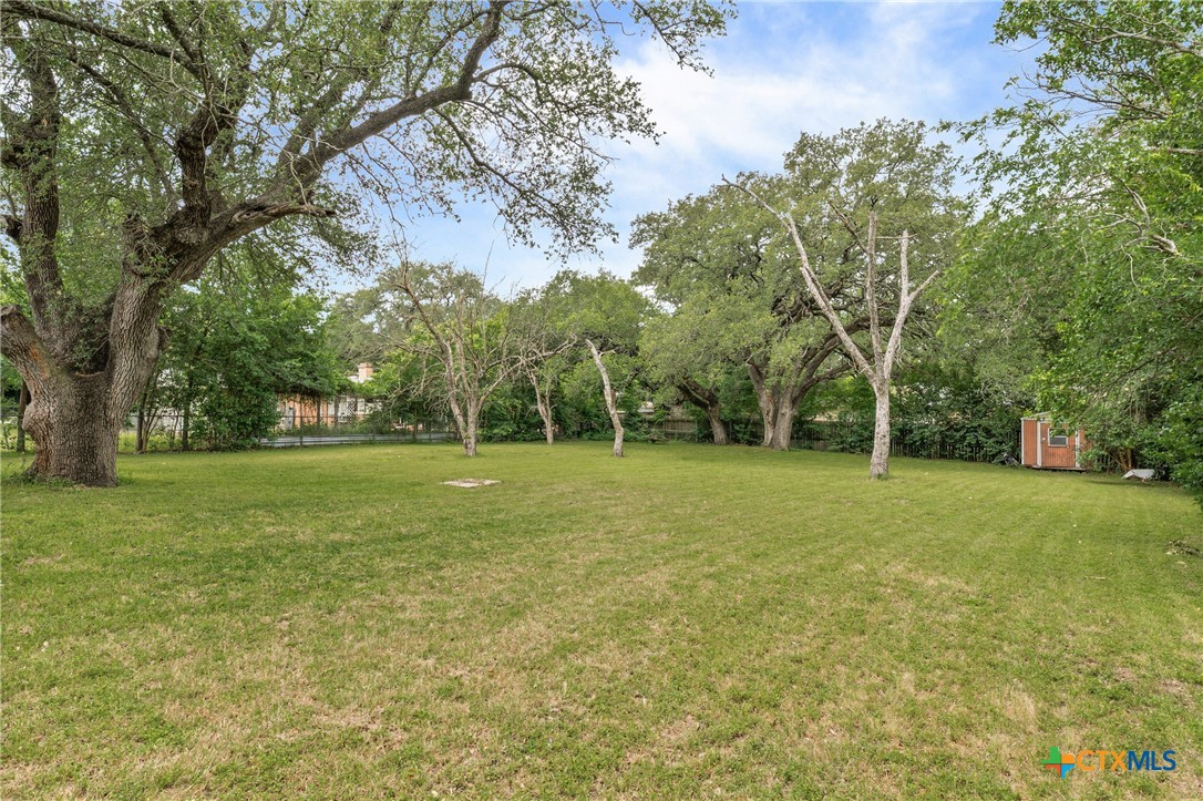 main property photo 25