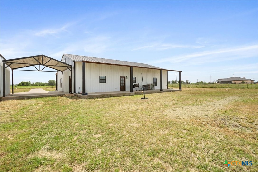 main property photo 33