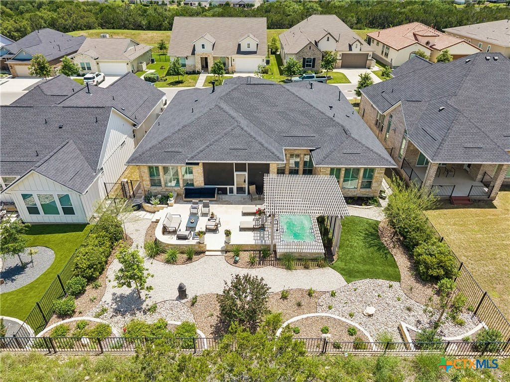 main property photo 41