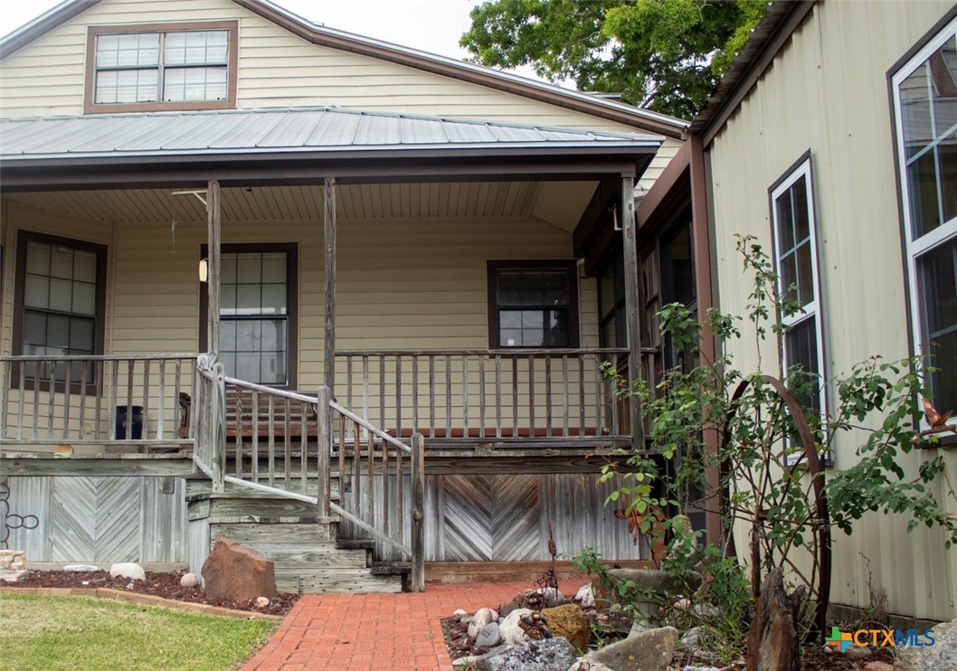 main property photo 19