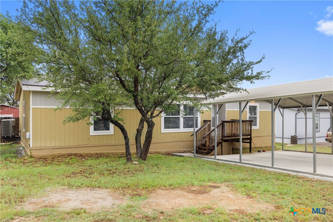 main property photo 23