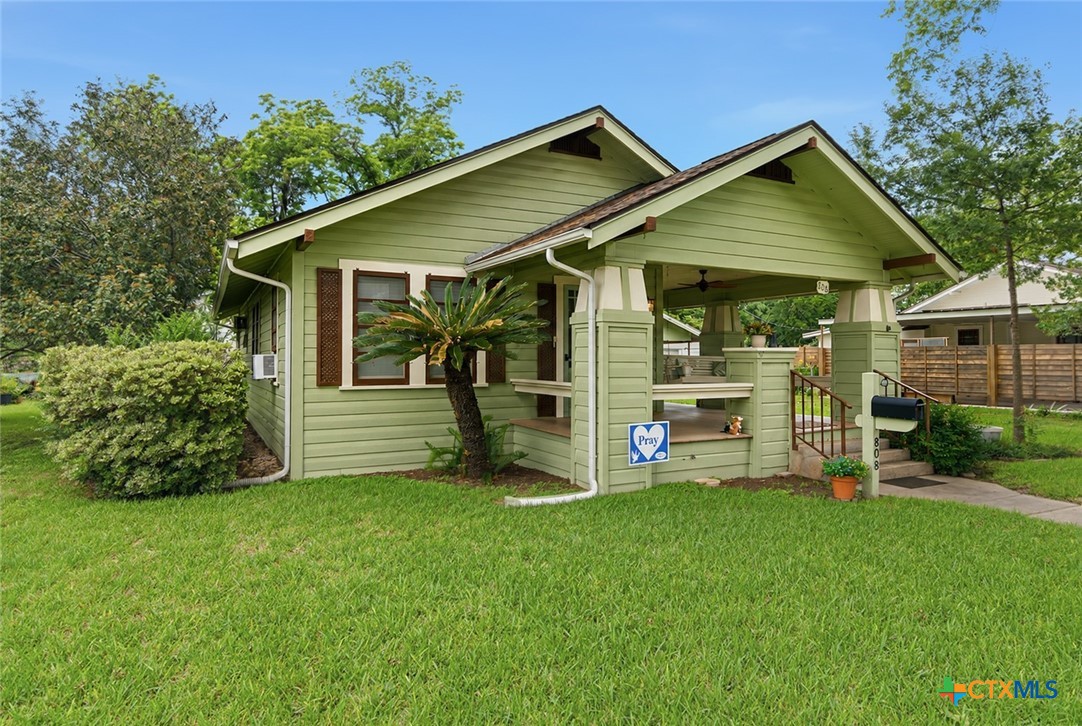 main property photo 6