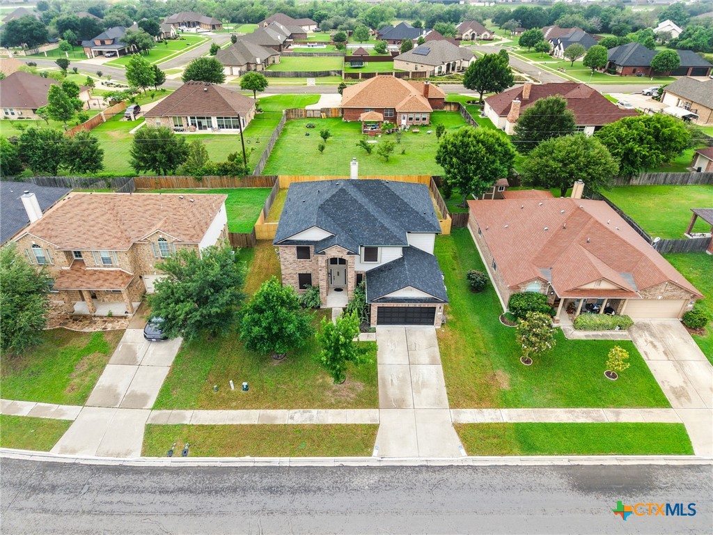 main property photo 36