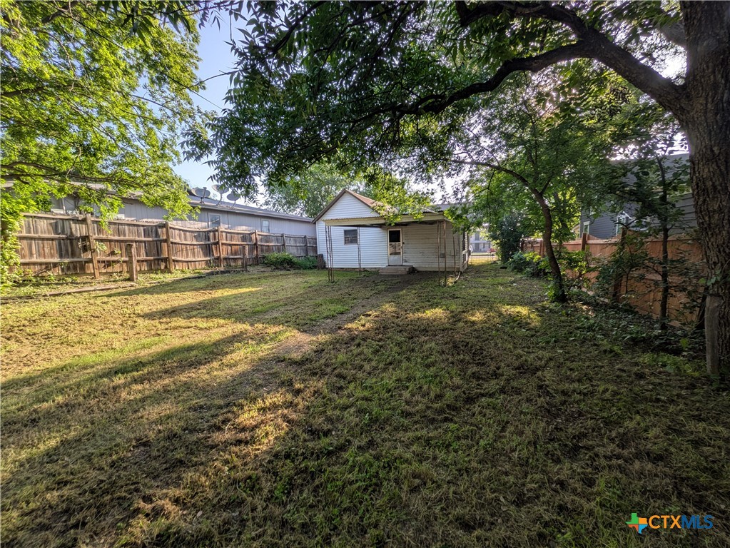 main property photo 20