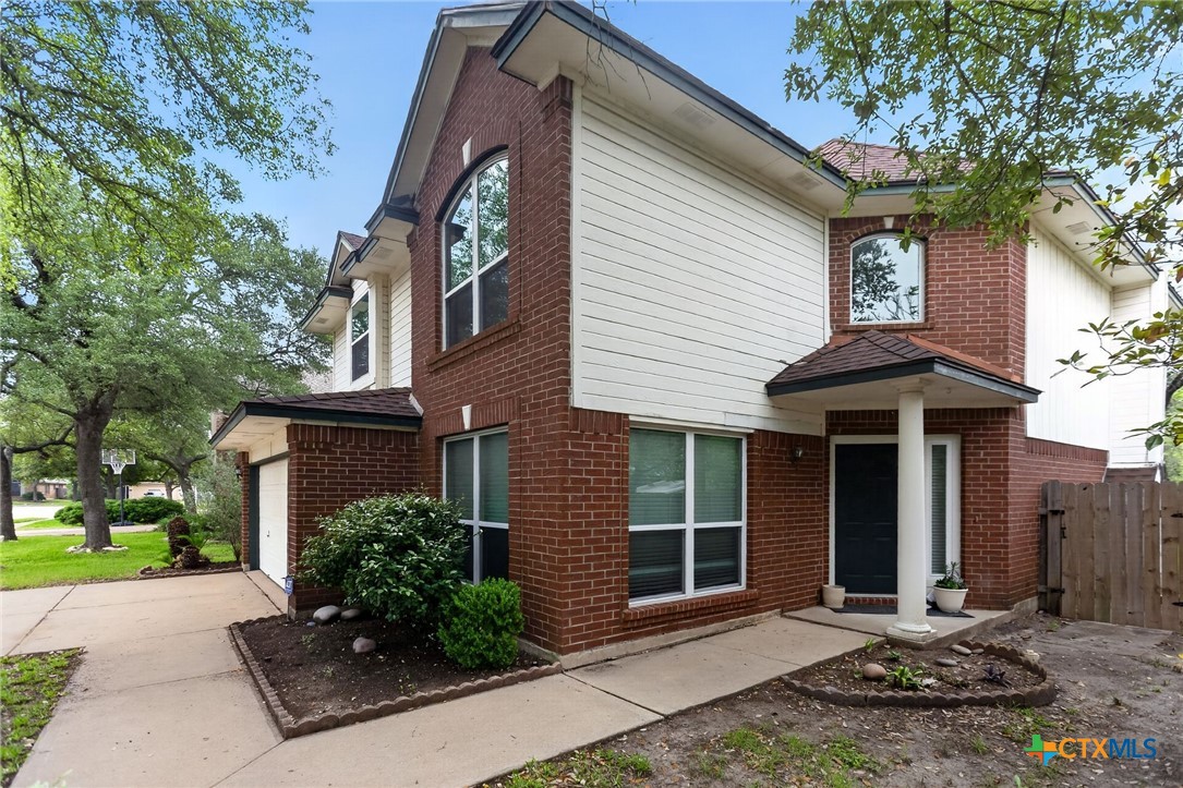 main property photo 3