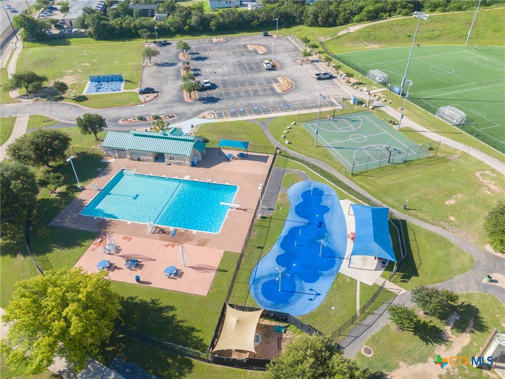 main property photo 43