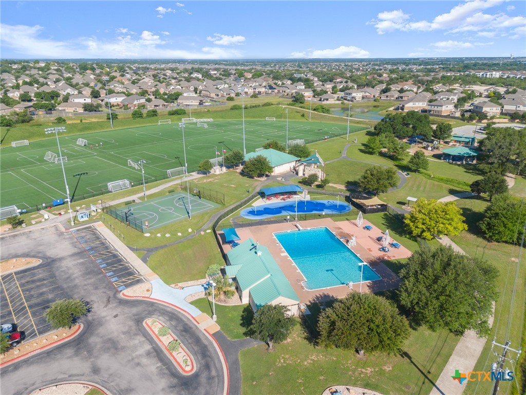 main property photo 45