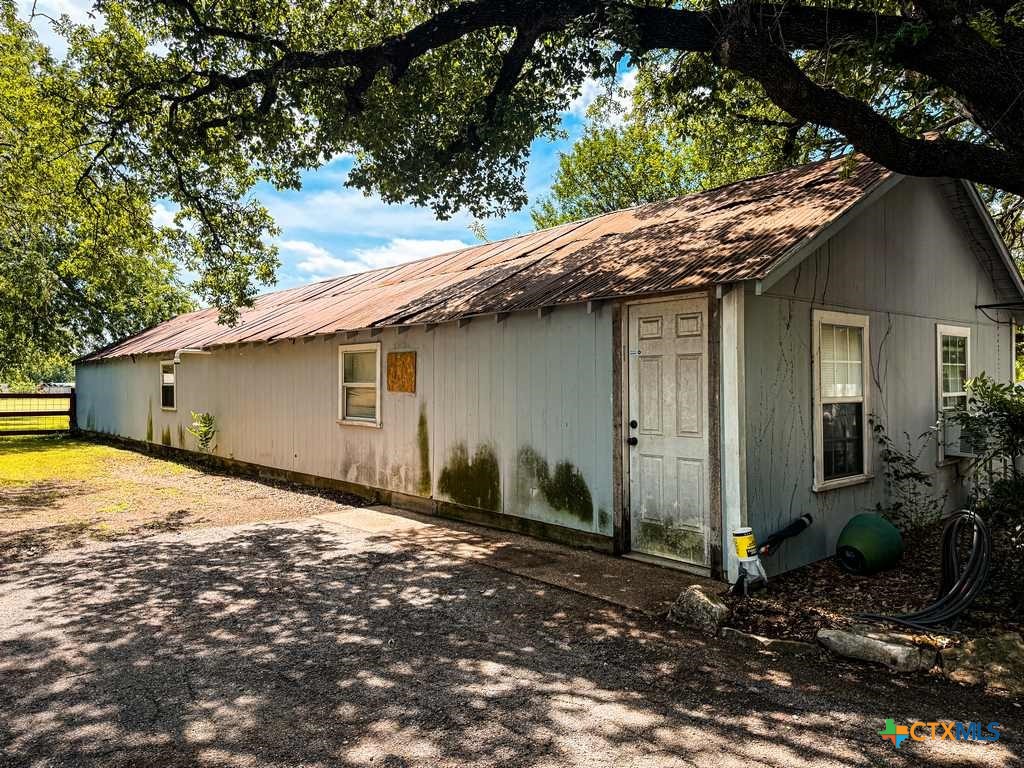 main property photo 46