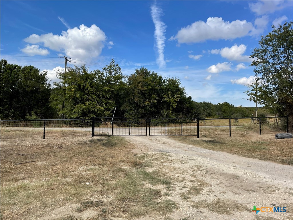 main property photo 22