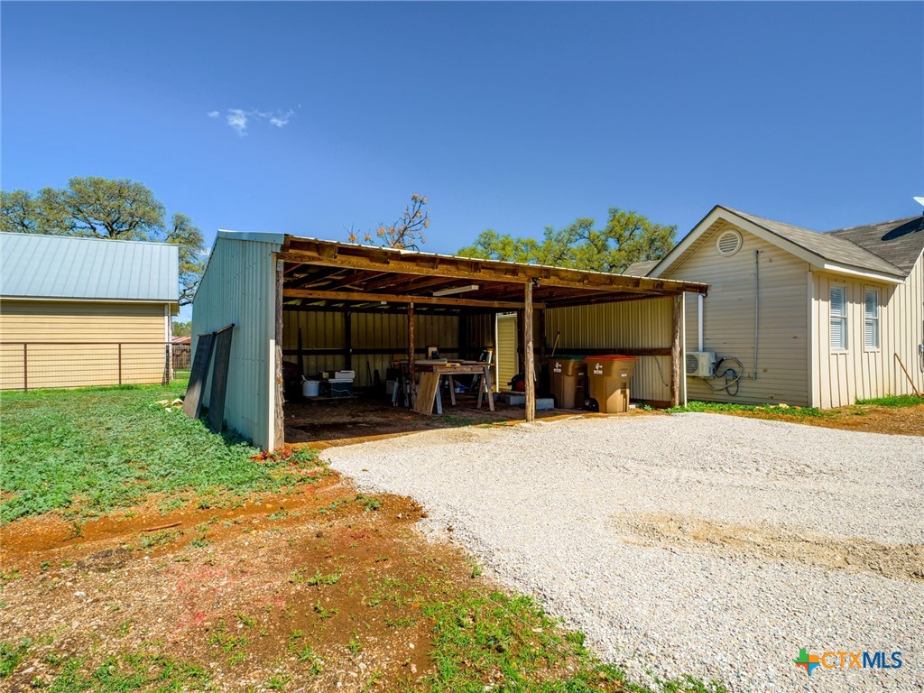 main property photo 22