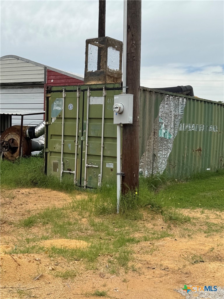 main property photo 11