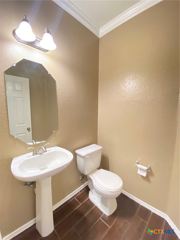 main property photo 17
