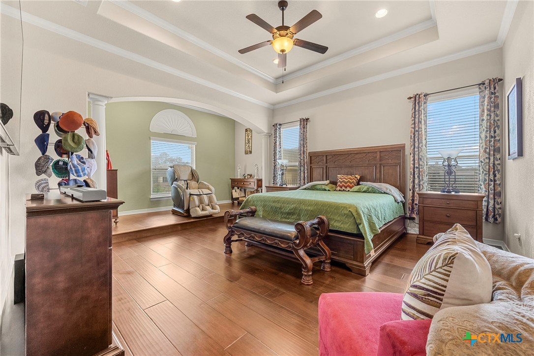 main property photo 19