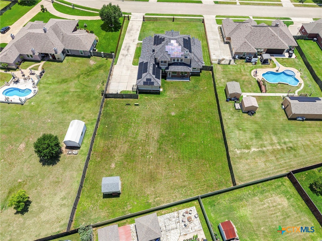 main property photo 43
