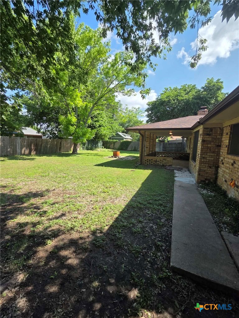 main property photo 24