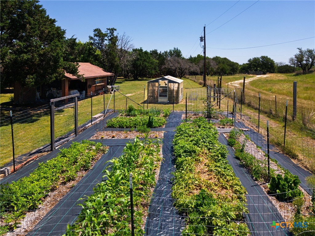 main property photo 39