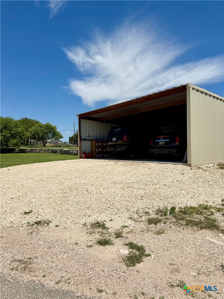 main property photo 47