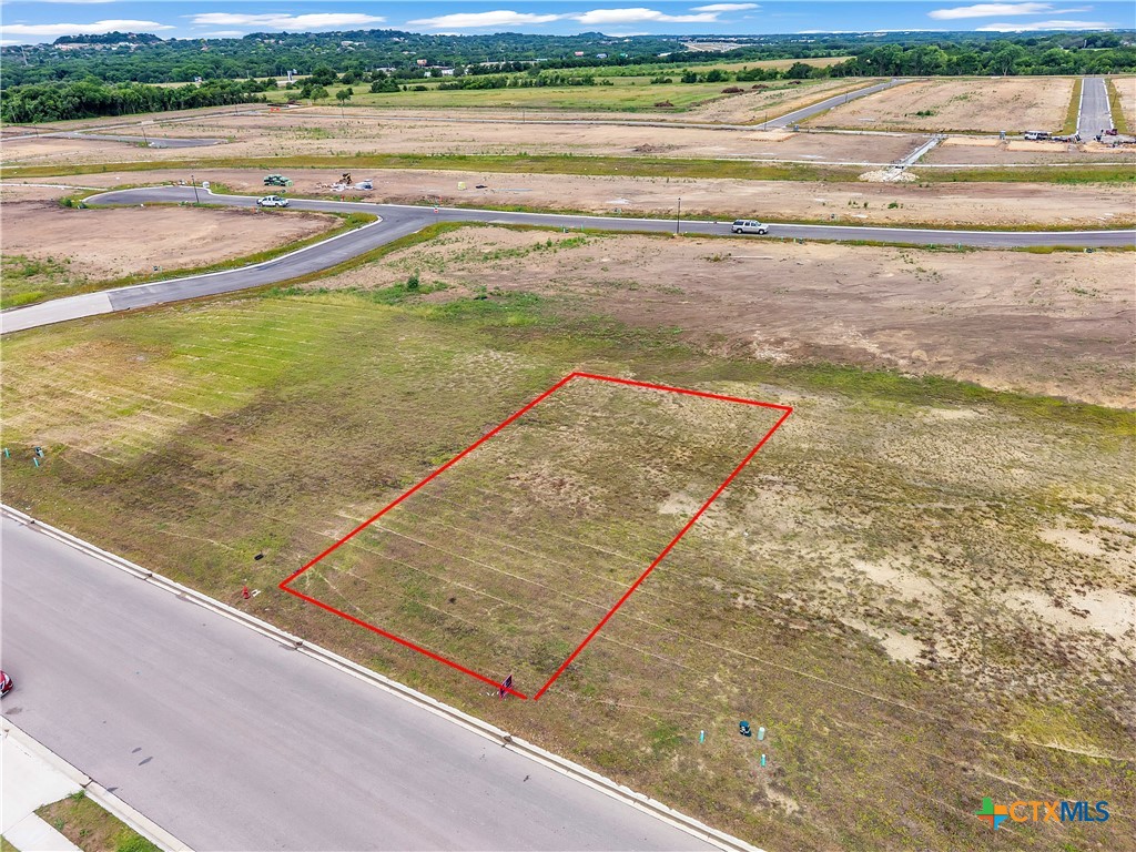 main property photo 6