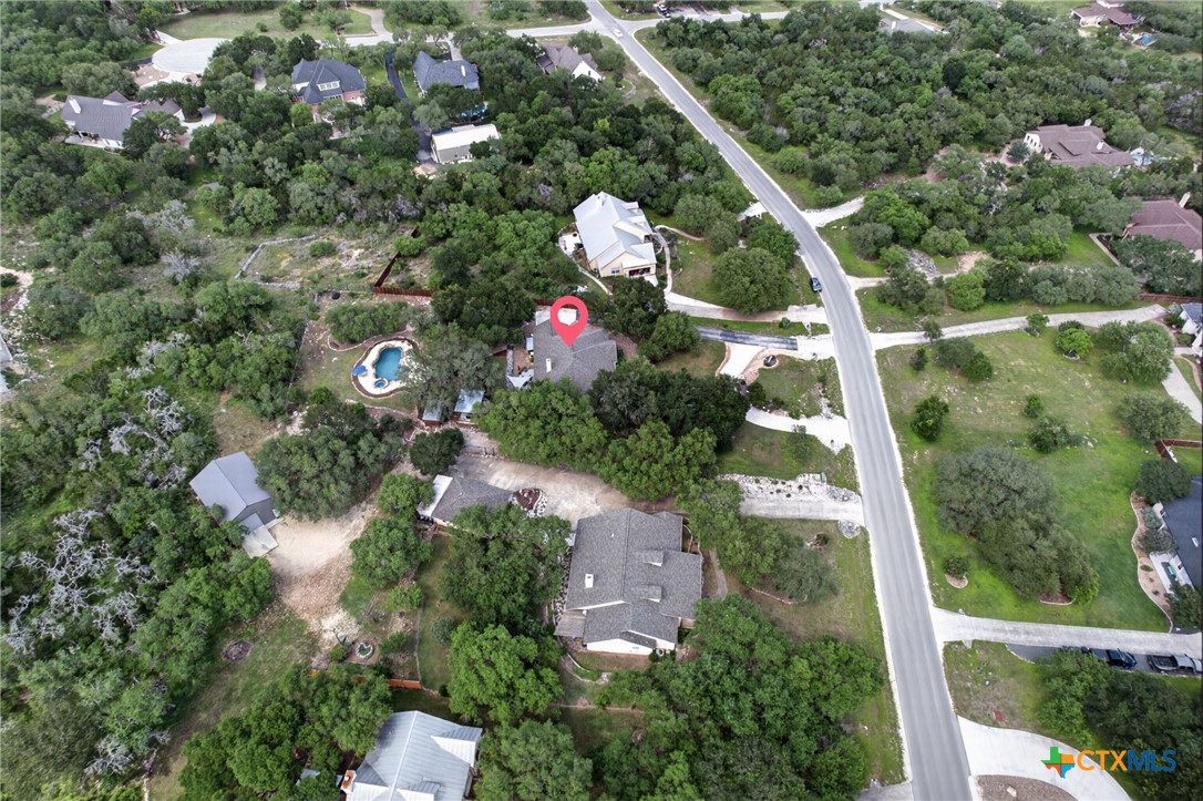 main property photo 31