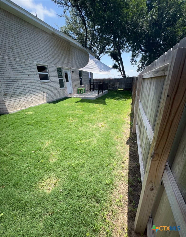 main property photo 13