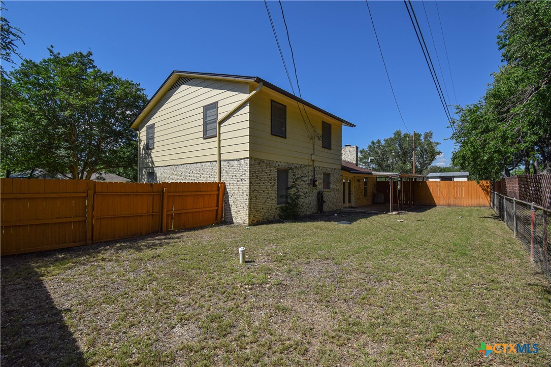 main property photo 23