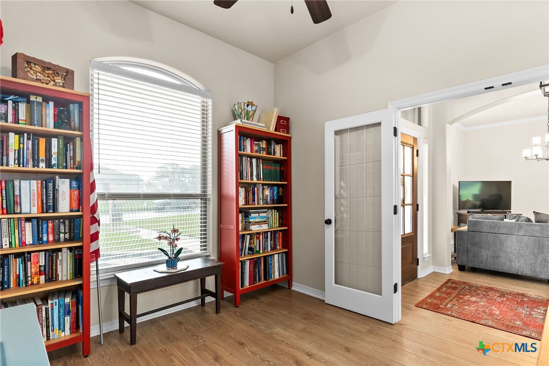 main property photo 4