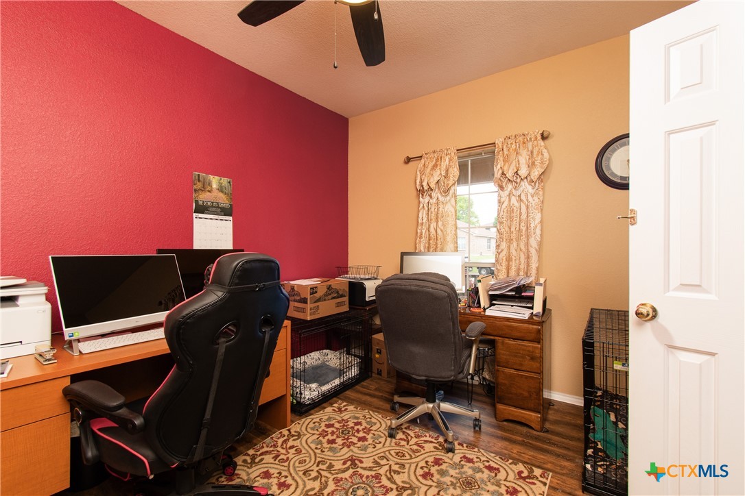 main property photo 7