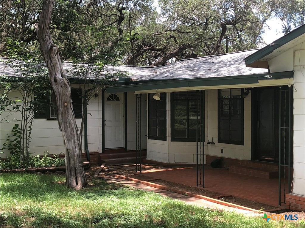 main property photo 30
