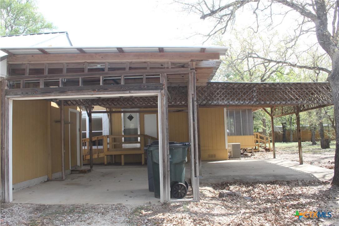 main property photo 25