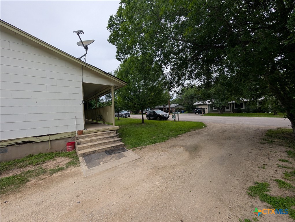 main property photo 4