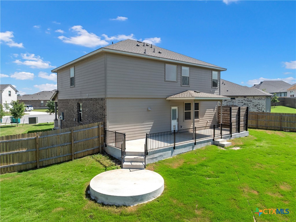 main property photo 32