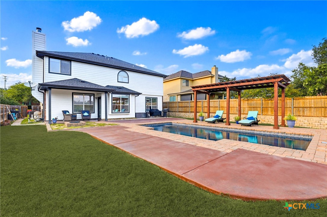 main property photo 34