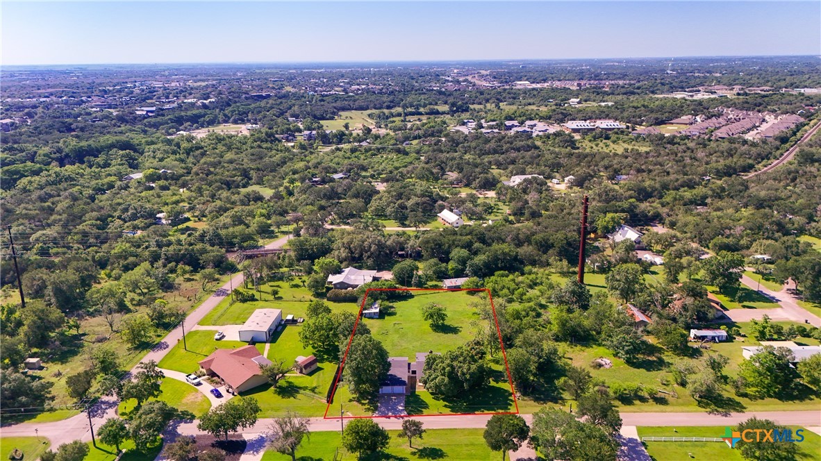 main property photo 37